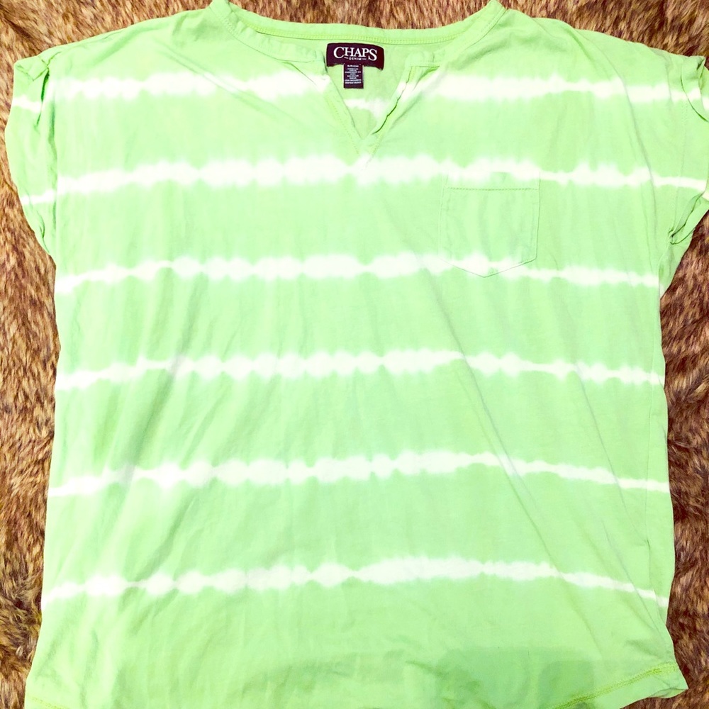 CHAPS Green and White T-shirt